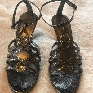 Tahari Women’s Gunmetal heels 👠